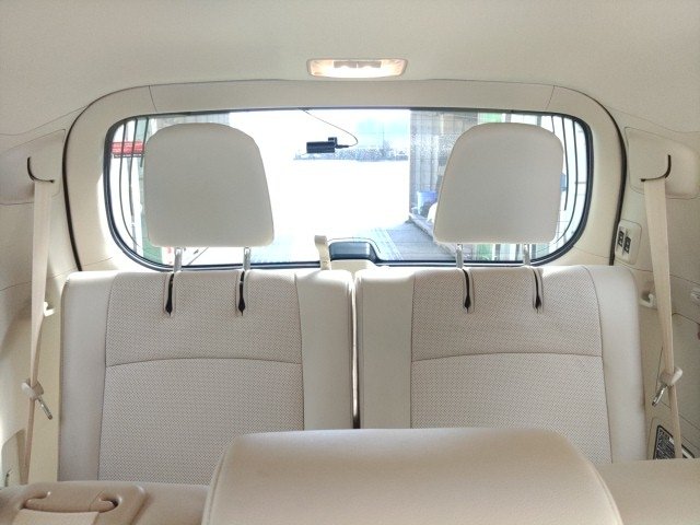 image of the foldable seats of the prado